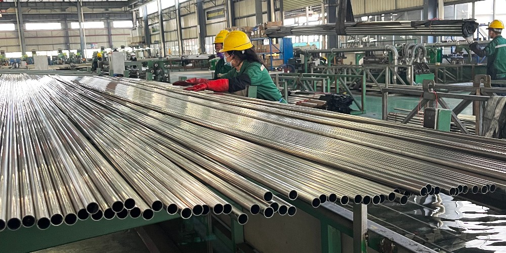 衛浴與廚具不銹鋼用管優選，“親水”表面與“防腐”內功