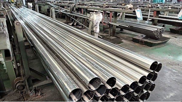 不銹鋼管壽命預測術：如何判斷在役管道的“健康狀態”？